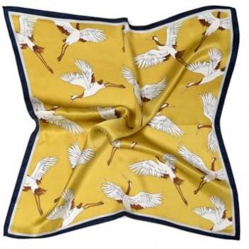 MayTree Kranich-Seidentuch 53 × 53 cm – Nicki‑Tuch in quadratischer Form