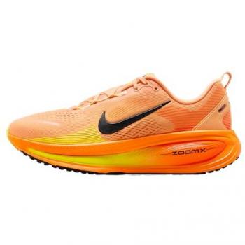 Nike Vomero 18 Atmungsaktive Laufschuhe