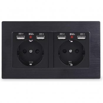 Tomas de Corriente Estándar con Salidas USB x4 y Luz LED Integrada, Aluminio, Uso en España/Rusia