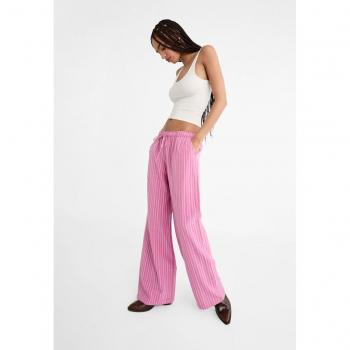 Leinenanteil Relaxed-Fit Hose in Rosa von Stradivarius