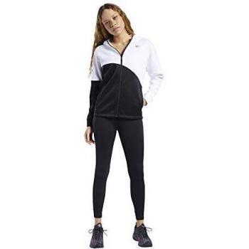 Reebok Female Jogger Outfit