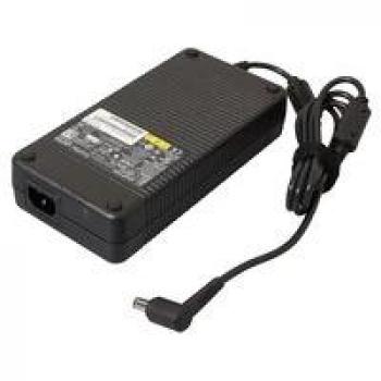 Fujitsu 19‑Volt 210‑Watt 3‑Pin AC Adapter