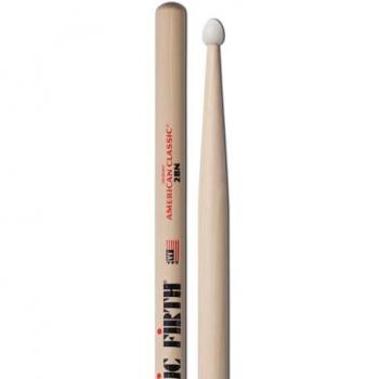 Baguettes Vic Firth 2BN – Nylon, finition Olive, modèle AM/CLAS