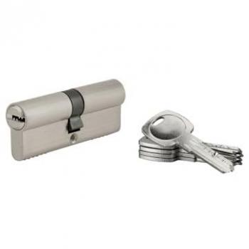 Cylindre Double Portail Tiger 6 – 30×30 mm, Nickelé, Anti‑Percage & Anti‑Arrachement