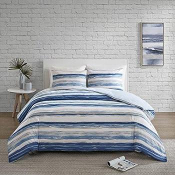 SCM Marina Quilt Bedding Set, Coastal Stripe, Watercolor Design, Luxury Duvet Cover, Multi-Blue (King)