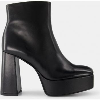 Botines de mujer de piel genuina en color negro
