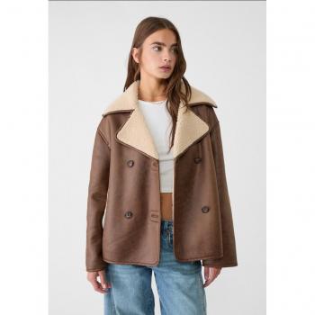 Stradivarius Teddyfutter Kunstlederjacke in Braun L für Frauen