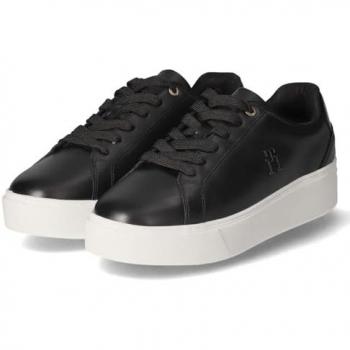 Plateausneaker Tommy Hilfiger TH Platform Court in Schwarz