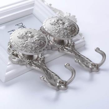 Curtain Accessories