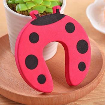 Cierres de armarios con diseño infantil