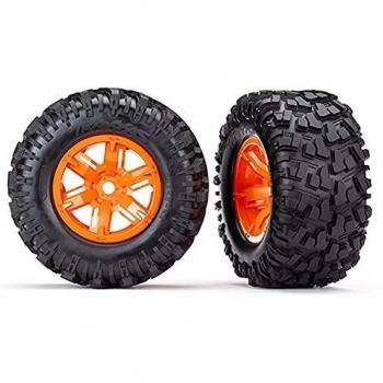 X-Maxx 1:8 Offroad-Reifen mit orangefarbener Felge
