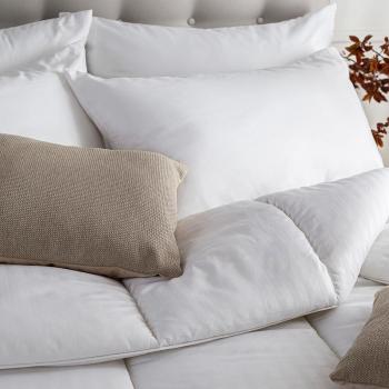 Snuggledown Luxurious Hotel Bedding Bundle with Temperature Regulating Mattress Topper, Duvet, and Pillows
