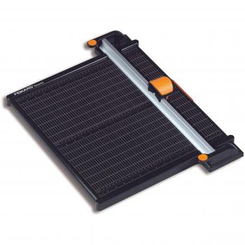 TitaniumBlade A3 Trimmer – 45 mm Eco‑Friendly (Fiskars)