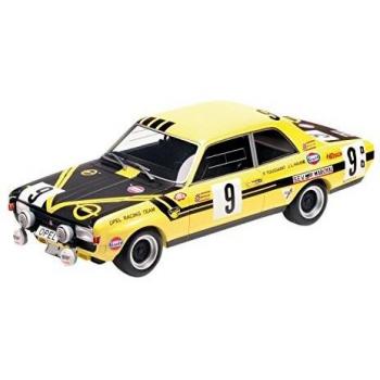Modelino 1970 Opel Commode Steinmetz Haxhe Tussaint 24h Spa in Resina MiniChamps