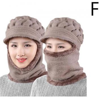 Women's Winter Cycling Hat with Fur Lining