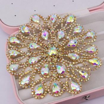 Chapeaux en strass