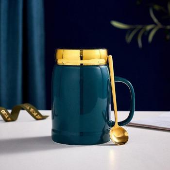 Tasse à café pour couple avec couvercle et cuillère