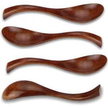 Utensilios de Cocina Verde: Cucharas de Madera