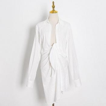 Blusa de Rayas Blancas con Manga Larga