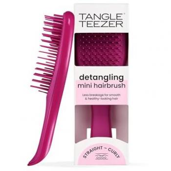 Raspberry Detangler Hairbrush – 43g (Debenhams)