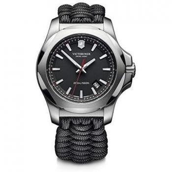 Montre avec boîtier en acier inoxydable Victorinox
