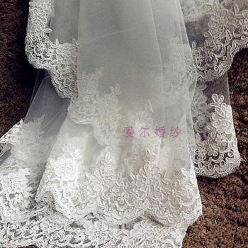 Romantischer Spitzenmantilla Schleier 3 Meter