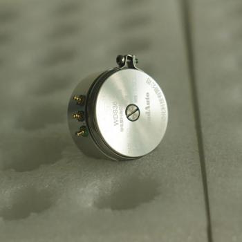Precision Conductive Plastic Angular Displacement Sensor 0.1%