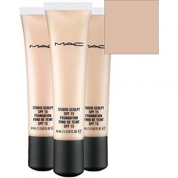 Mac Studio Sculpt Foundation (SPF 15) – Hautfarbe NW20 – 40 ml
