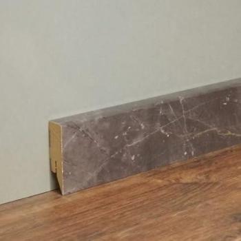 Lecco‑68 Marmorbodenkante – 16 × 58 × 2.5 m (KOSCHE)