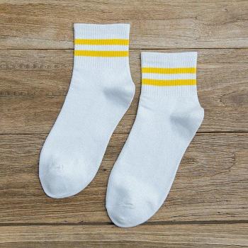 Calcetines estilo coreano