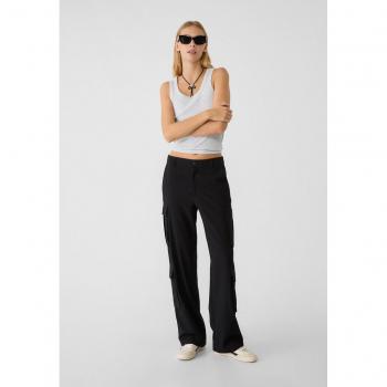 Nero Elegante Cargo 36 – Pantaloni Stradivarius