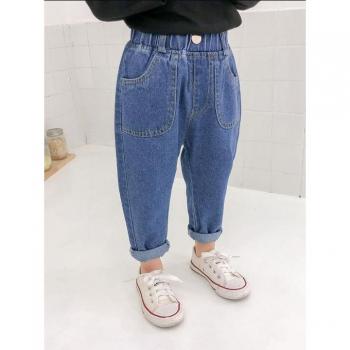 Freundliche Denim Hosen für kleine Jungen