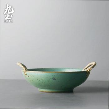 Simple Japanese Pottery Fruit Basin