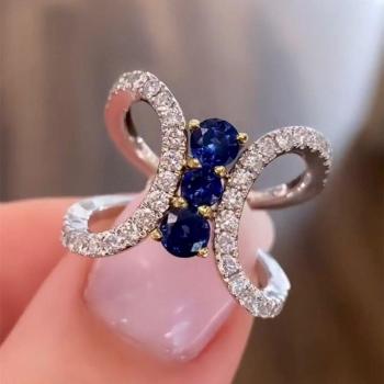 Anillo de Plata para Mujer con Diseño de Mariposa y Circón
