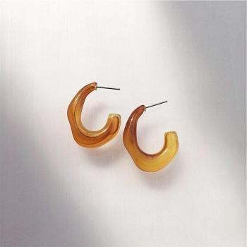 Aretes UJBOX de Resina Acrílica