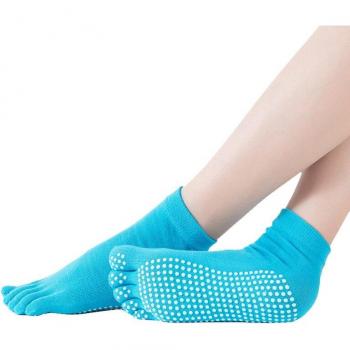 Brazos Suaves: Medias Fitness con Silicona Antideslizante
