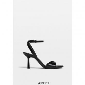 Stradivarius Modische WIDE FIT Stiletto-Sandalen 36