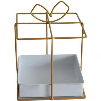 Soporte Geométrico de Hierro para Decoración Nupcial