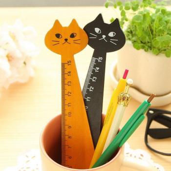 Regla de Papelería en Forma de Gato
