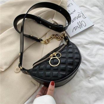 Bolso “Pecho Elegante”