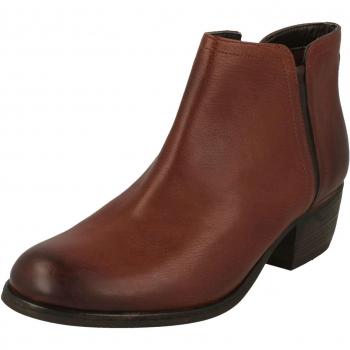 Clarks Women’s Mahogany Ramie Chelsea Boots – UK 4D, EU 37, US 6.5M