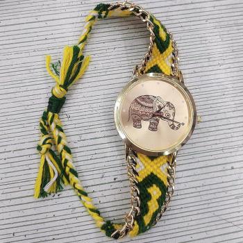 Reloj de mujer con pulsera trenzada y elefante