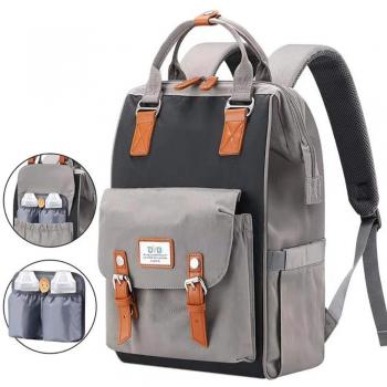 Wasserdichter Baby‑Rucksack 2‑in‑1: Wickeln + Reisen