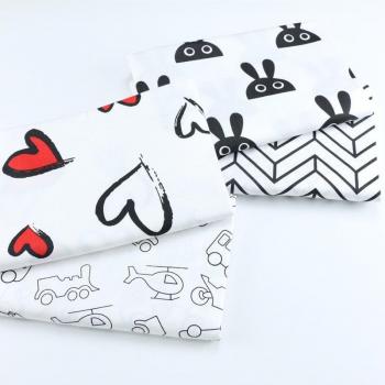 Tela de algodón con motivos de corazones para bebé, 160cm x 50cm, color blanco y negro