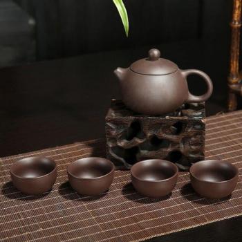 Chinesisches Tee-Set aus lila Sand