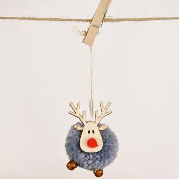 Décorations artisanales en bois Élan pour le Nouvel An