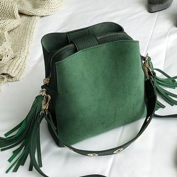 Sac à bandoulière simple avec glands