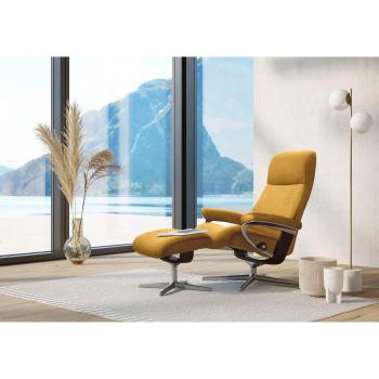 Stressless® Relaxsessel »View« inkl. Hocker, Cross Base, Größen S, M & L, Holzakzent Braun