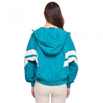 Urban Classics Batwing Giacca in Verde Acqua con Accenti Whitesand XS