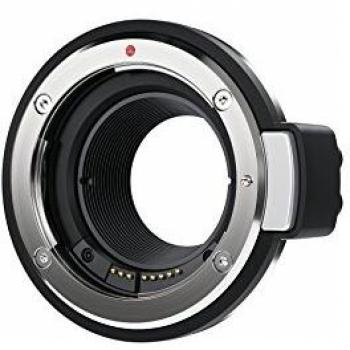 Blackmagic URSA Mini Pro con attacco EF